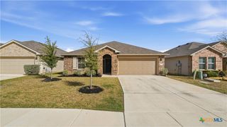 925 Nodding Nixie, Seguin, TX 78155