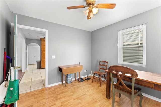 1400 E 21st Avenue, Kansas City, MO 64116