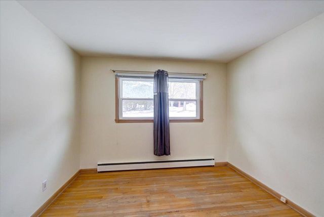 17-19 Bluebird Court, Madison, WI 53711