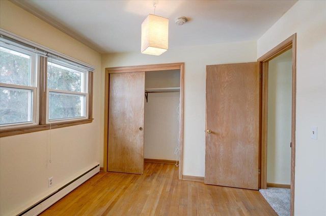 17-19 Bluebird Court, Madison, WI 53711