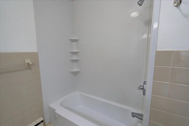 17-19 Bluebird Court, Madison, WI 53711