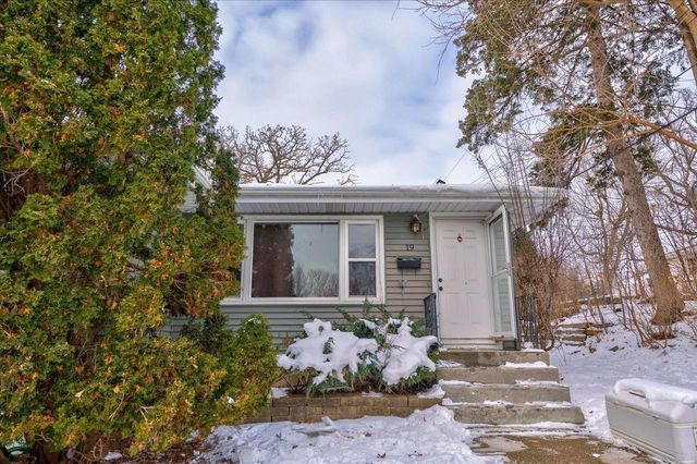 17-19 Bluebird Court, Madison, WI 53711