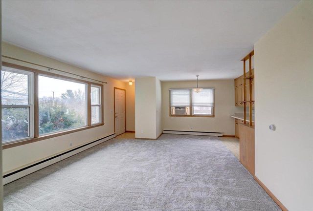 17-19 Bluebird Court, Madison, WI 53711