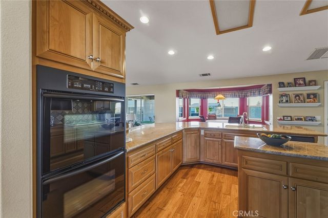 11526 Prairie, Oak Hills, CA 92344