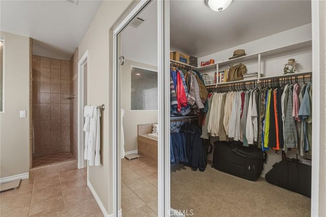 11526 Prairie, Oak Hills, CA 92344