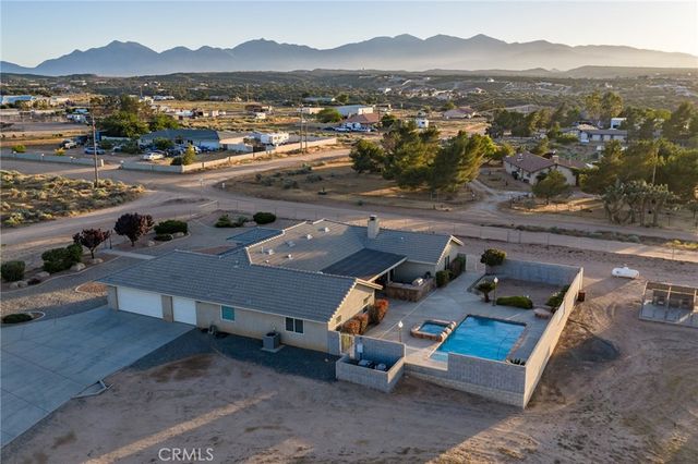 11526 Prairie, Oak Hills, CA 92344