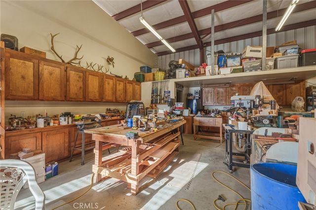 11526 Prairie, Oak Hills, CA 92344