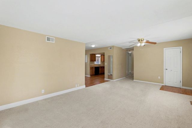 1320 E Charleston Dr, Wichita, KS 67219