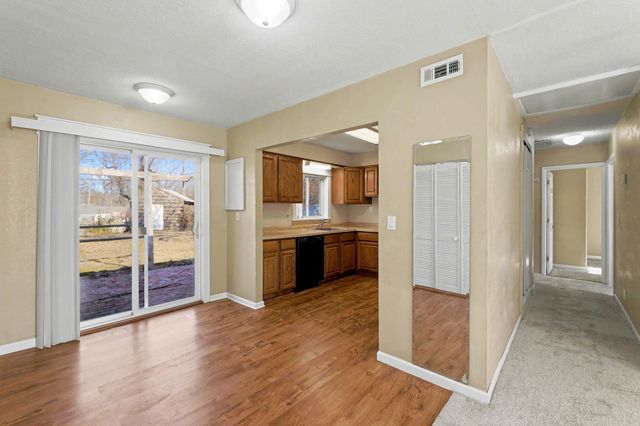 1320 E Charleston Dr, Wichita, KS 67219