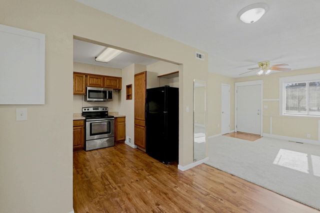 1320 E Charleston Dr, Wichita, KS 67219