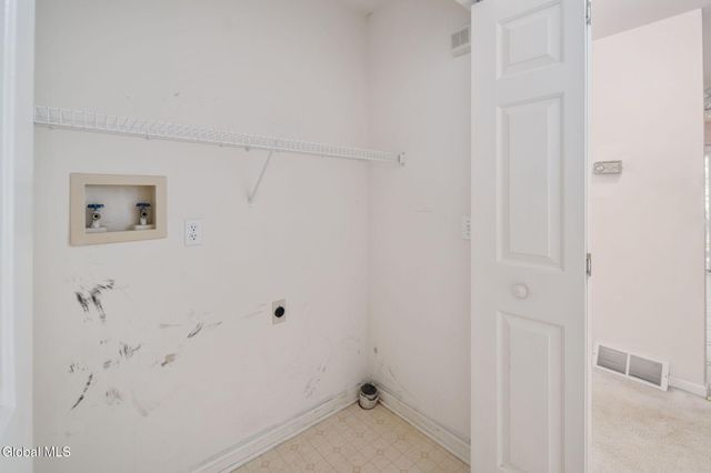 15 Devon Court, Guilderland, NY 12186