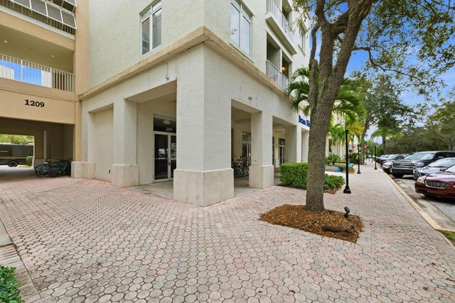 1209 Main Street 301, Jupiter, FL 33458