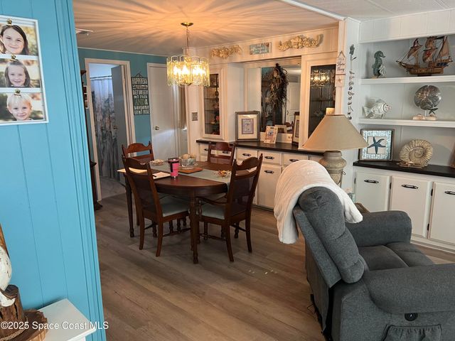 1724 Mango Street NE, Palm Bay, FL 32905