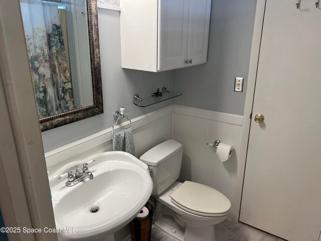 1724 Mango Street NE, Palm Bay, FL 32905