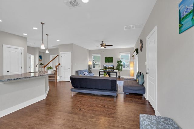 724 Coconut Grove ST, Pflugerville, TX 78660