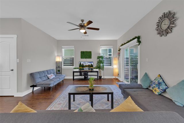 724 Coconut Grove ST, Pflugerville, TX 78660