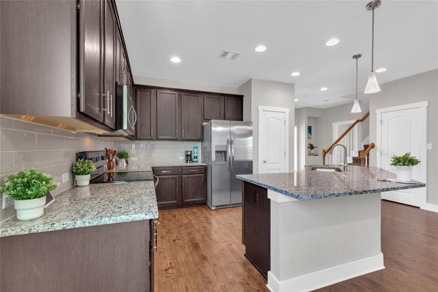 724 Coconut Grove ST, Pflugerville, TX 78660