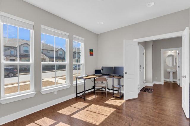 724 Coconut Grove ST, Pflugerville, TX 78660