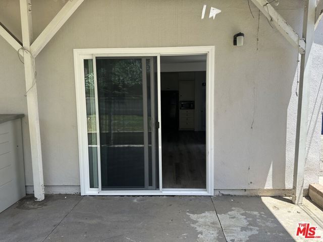 5738 Brushton Street, Los Angeles, CA 90008