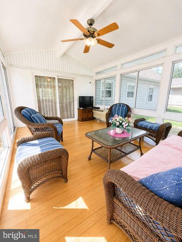 2605 KENHILL DR, Bowie, MD 20715