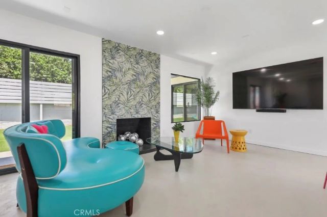 3940 E Calle San Antonio, Palm Springs, CA 92264