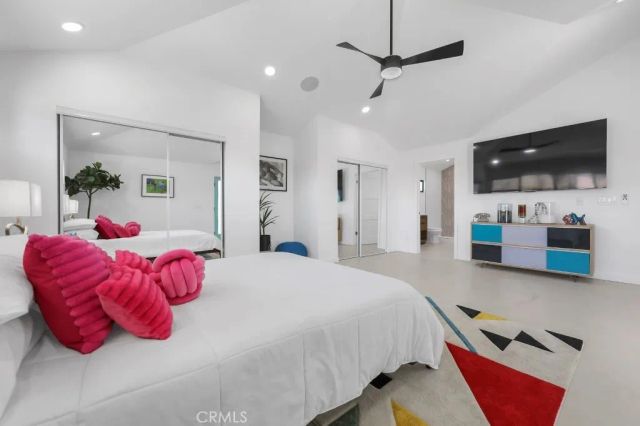 3940 E Calle San Antonio, Palm Springs, CA 92264