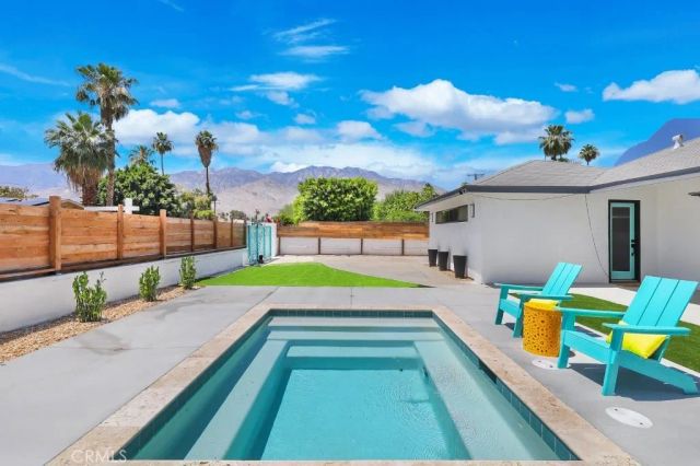 3940 E Calle San Antonio, Palm Springs, CA 92264