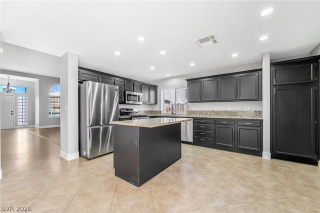 1970 Golden Shadow Court, Henderson, NV 89002