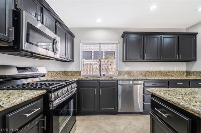 1970 Golden Shadow Court, Henderson, NV 89002