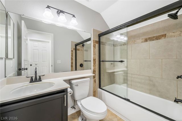 1970 Golden Shadow Court, Henderson, NV 89002