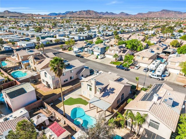 1970 Golden Shadow Court, Henderson, NV 89002