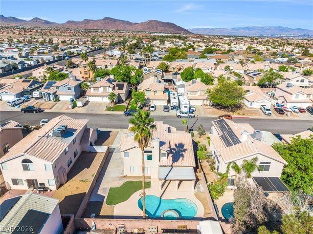 1970 Golden Shadow Court, Henderson, NV 89002