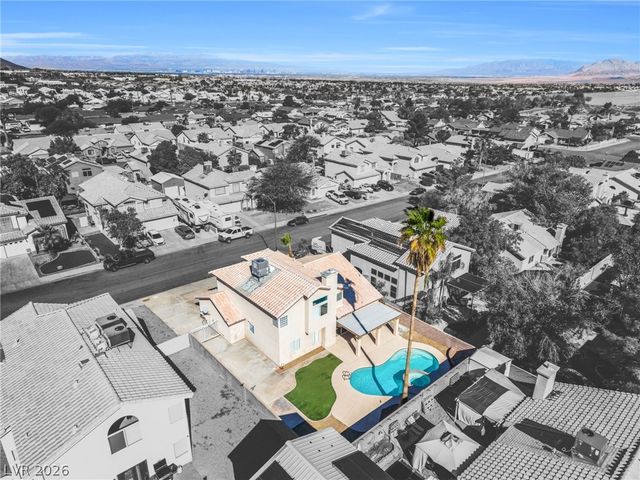 1970 Golden Shadow Court, Henderson, NV 89002