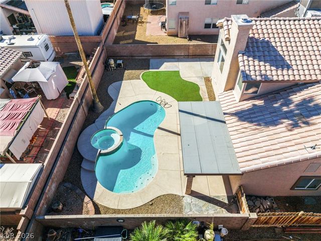 1970 Golden Shadow Court, Henderson, NV 89002