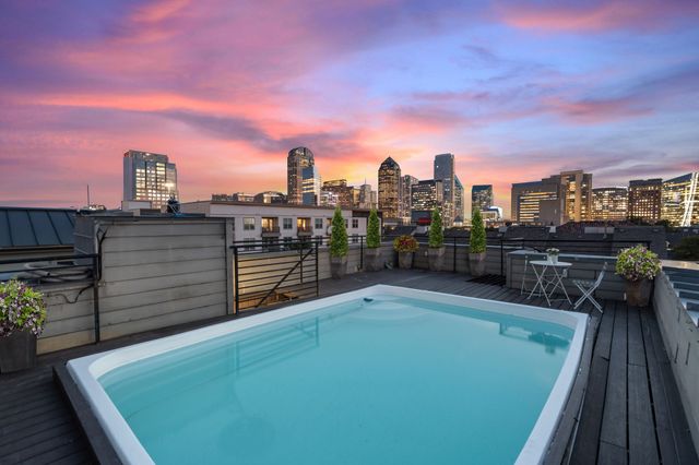 2214 Worthington Street, Dallas, TX 75204