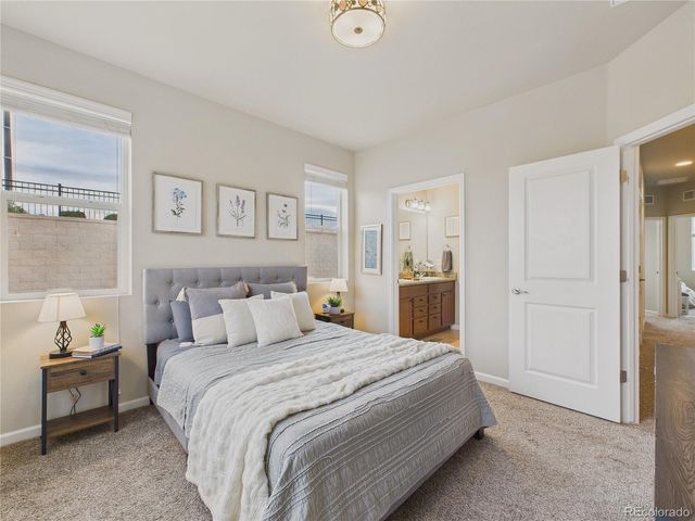 15516 W 64th Loop F, Arvada, CO 80007