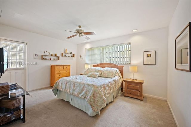 15705 SW 77th Ave, Palmetto Bay, FL 33157