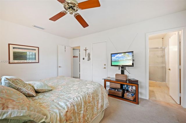 15705 SW 77th Ave, Palmetto Bay, FL 33157
