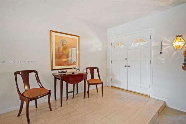 15705 SW 77th Ave, Palmetto Bay, FL 33157