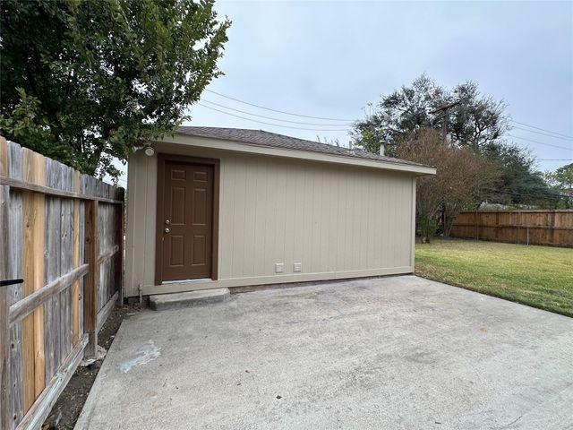 8038 Carvel Lane, Houston, TX 77036