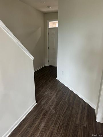 732 Addison Circle, Walled Lake, MI 48390