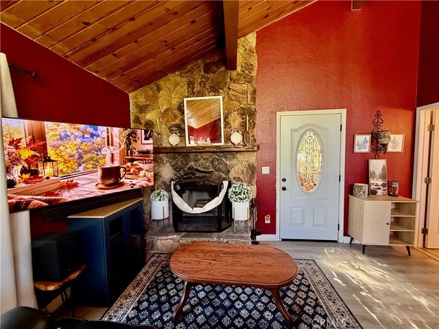 2294 Deep Creek, Arrowbear, CA 92382