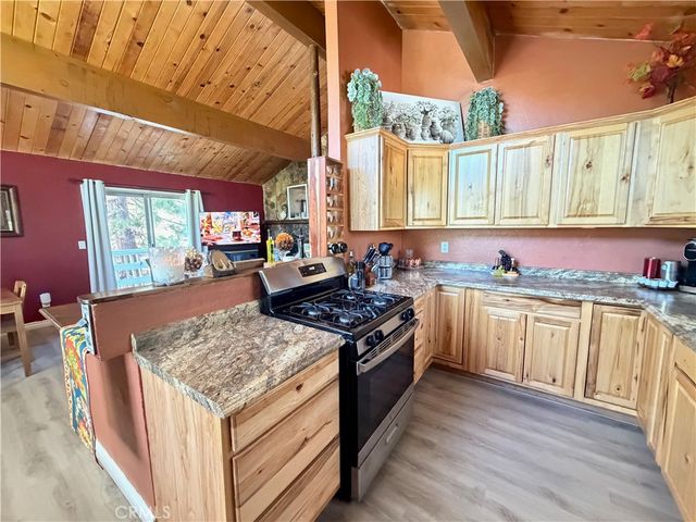 2294 Deep Creek, Arrowbear, CA 92382