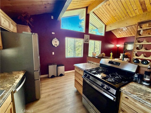 2294 Deep Creek, Arrowbear, CA 92382