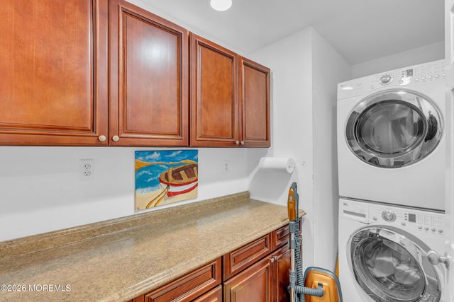 360 Wardell Road, Tinton Falls, NJ 07753