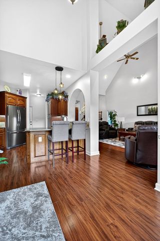 256 Kings Pointe Ln, Mcminnville, TN 37110