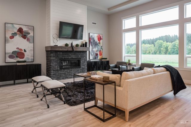 8530 W Graye Street, Meridian, ID 83646