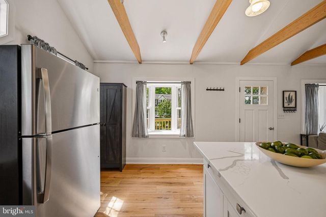 1815 GLENARM RD, Edgewater, MD 21037