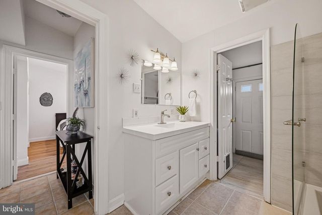 1815 GLENARM RD, Edgewater, MD 21037
