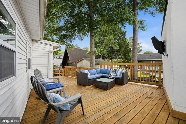 1815 GLENARM RD, Edgewater, MD 21037
